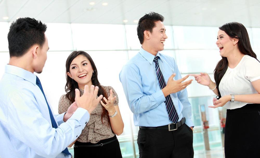 dáng đứng đẹp sẽ giúp bạn đạt nhiều thành công hơn so với bình thường